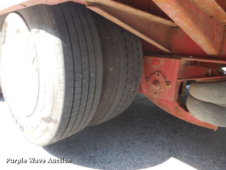 image for item DM7376 2014 Eager Beaver 25XPT  equipment trailer