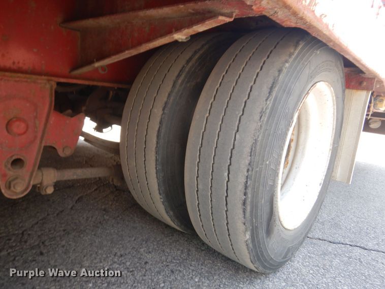 image for item DM7376 2014 Eager Beaver 25XPT  equipment trailer