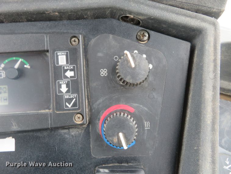 image for item DM7377 2007 John Deere 410J  backhoe