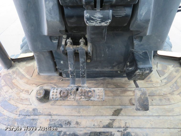 image for item DM7377 2007 John Deere 410J  backhoe