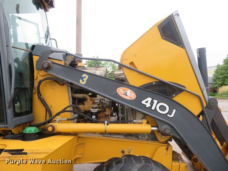 image for item DM7377 2007 John Deere 410J  backhoe