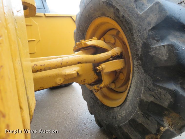 image for item DM7377 2007 John Deere 410J  backhoe