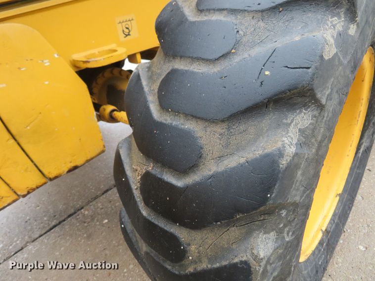 image for item DM7377 2007 John Deere 410J  backhoe