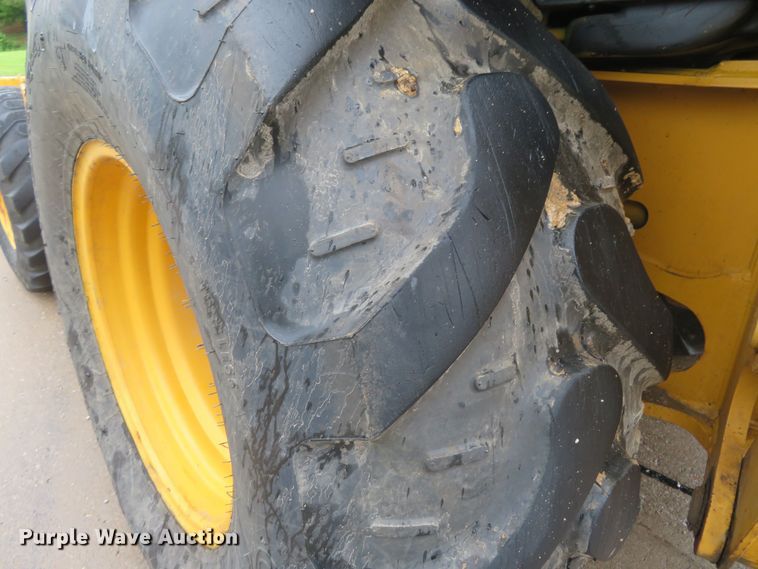 image for item DM7377 2007 John Deere 410J  backhoe