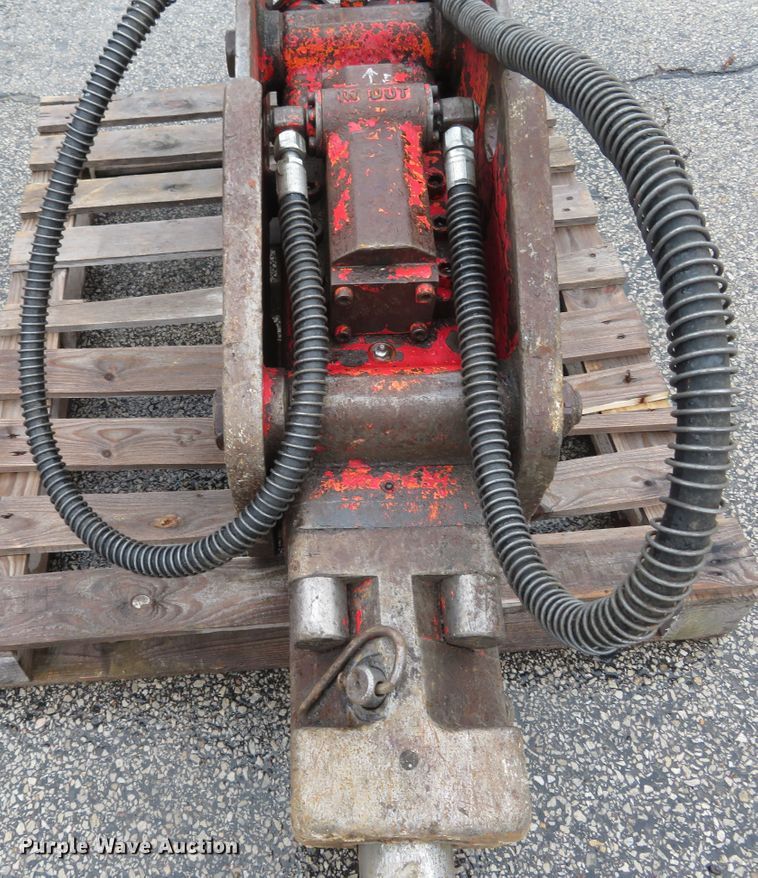 image for item DM7378 NPK H-4XL  breaker