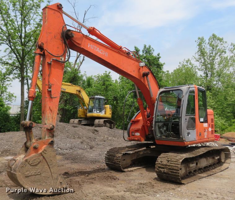 image for item DM7379 2004 Hitachi ZX135US  excavator