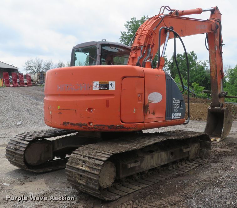 image for item DM7379 2004 Hitachi ZX135US  excavator