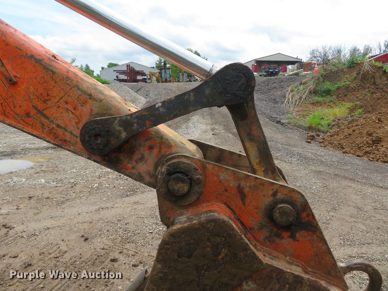 image for item DM7379 2004 Hitachi ZX135US  excavator