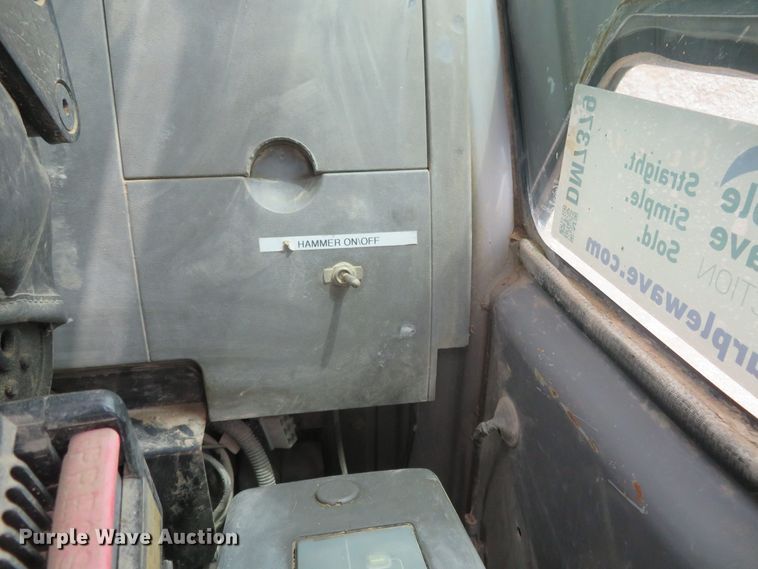 image for item DM7379 2004 Hitachi ZX135US  excavator