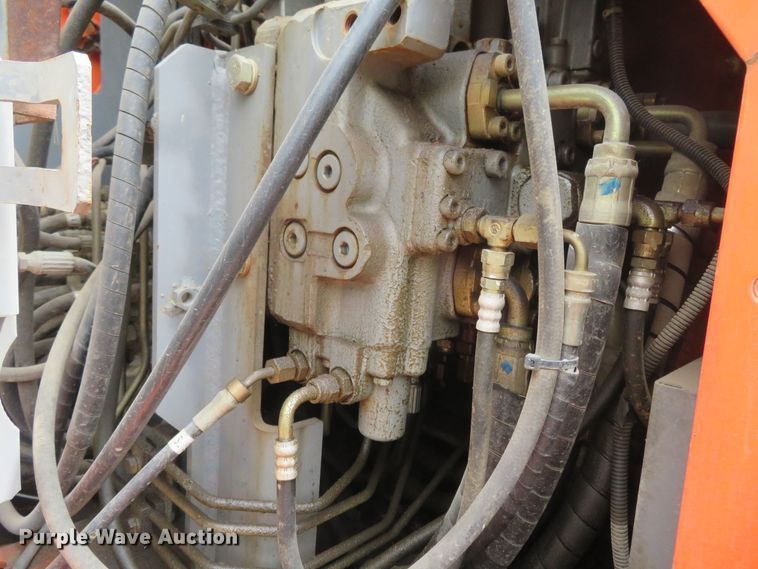 image for item DM7379 2004 Hitachi ZX135US  excavator