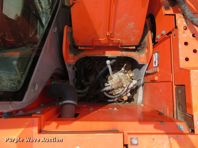 image for item DM7379 2004 Hitachi ZX135US  excavator