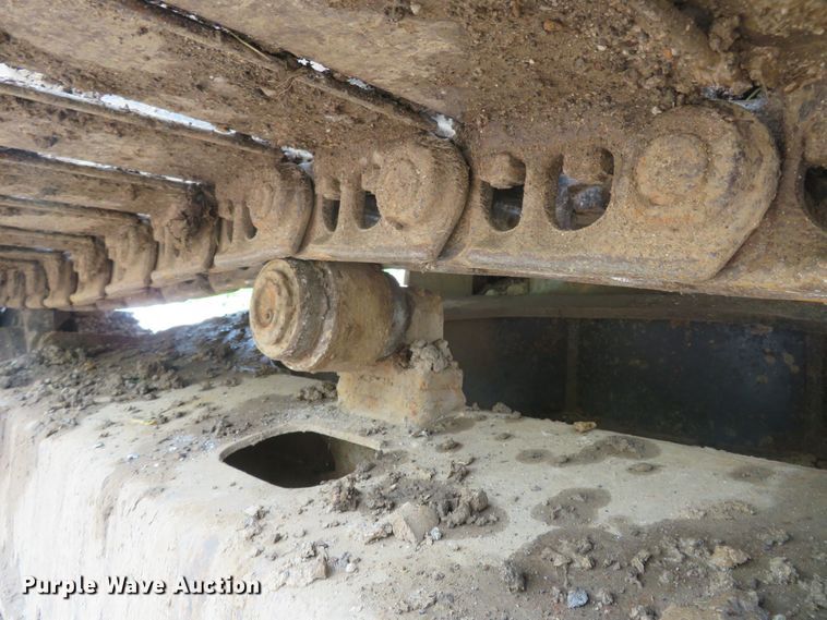 image for item DM7379 2004 Hitachi ZX135US  excavator