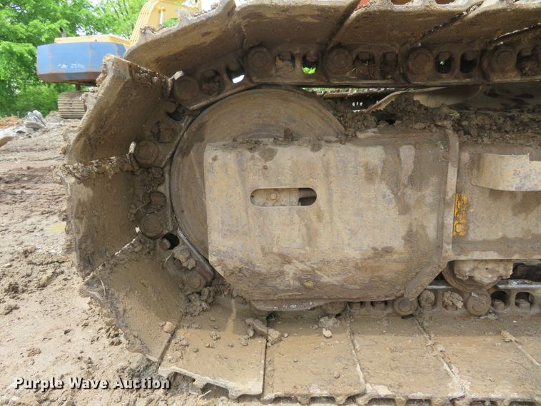 image for item DM7379 2004 Hitachi ZX135US  excavator