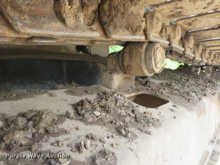 image for item DM7379 2004 Hitachi ZX135US  excavator