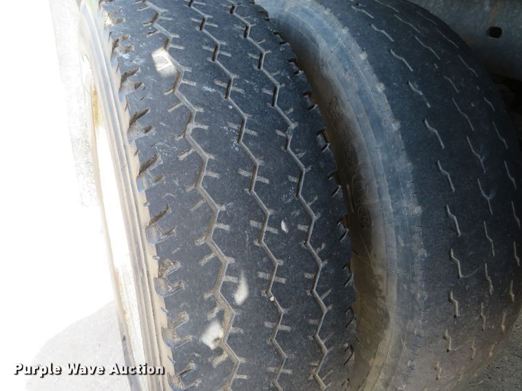 image for item DM7380 2008 Ford F450 Super Duty  dump flatbed truck