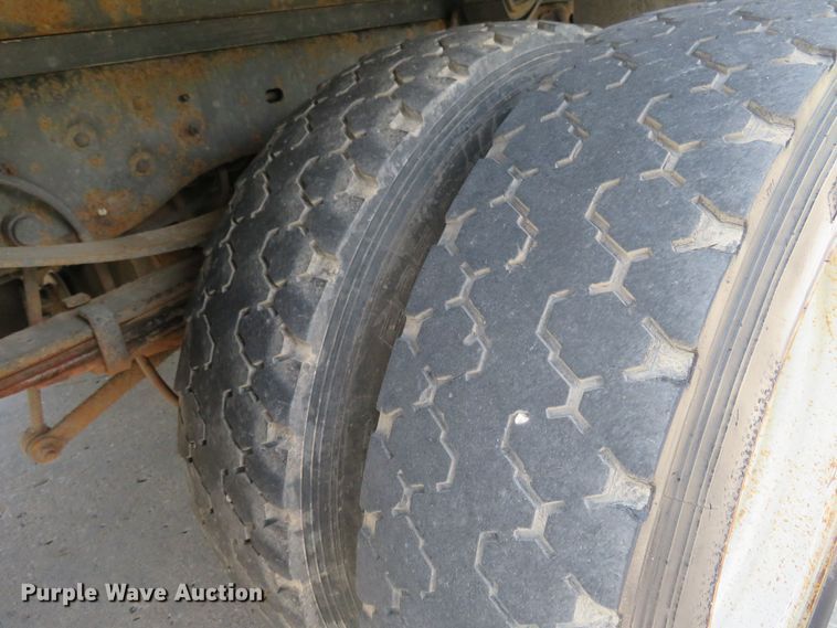 image for item DM7380 2008 Ford F450 Super Duty  dump flatbed truck