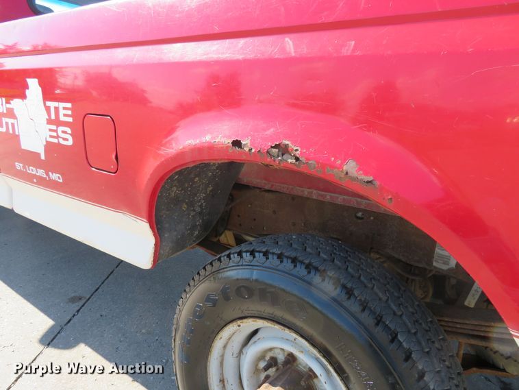 image for item DM7381 1996 Ford F250  SuperCab pickup truck