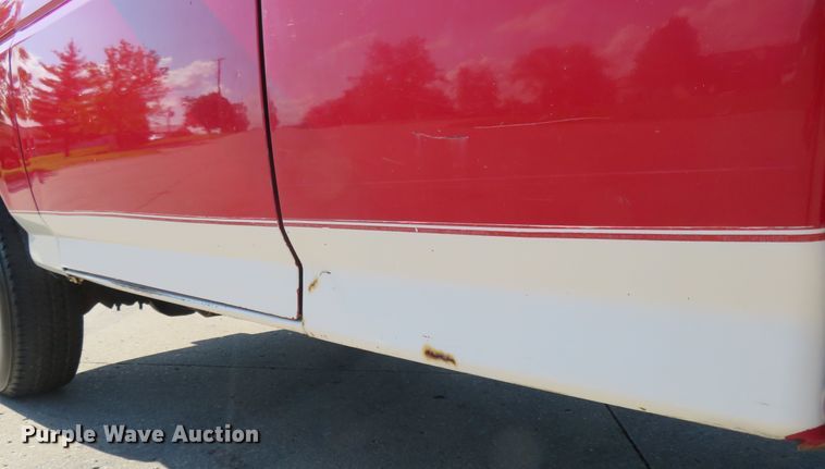 image for item DM7381 1996 Ford F250  SuperCab pickup truck