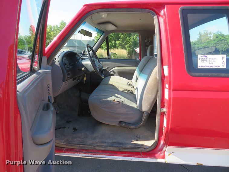 image for item DM7381 1996 Ford F250  SuperCab pickup truck