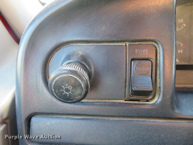 image for item DM7381 1996 Ford F250  SuperCab pickup truck