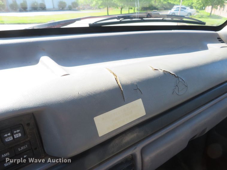 image for item DM7381 1996 Ford F250  SuperCab pickup truck