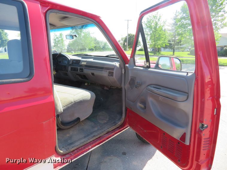 image for item DM7381 1996 Ford F250  SuperCab pickup truck