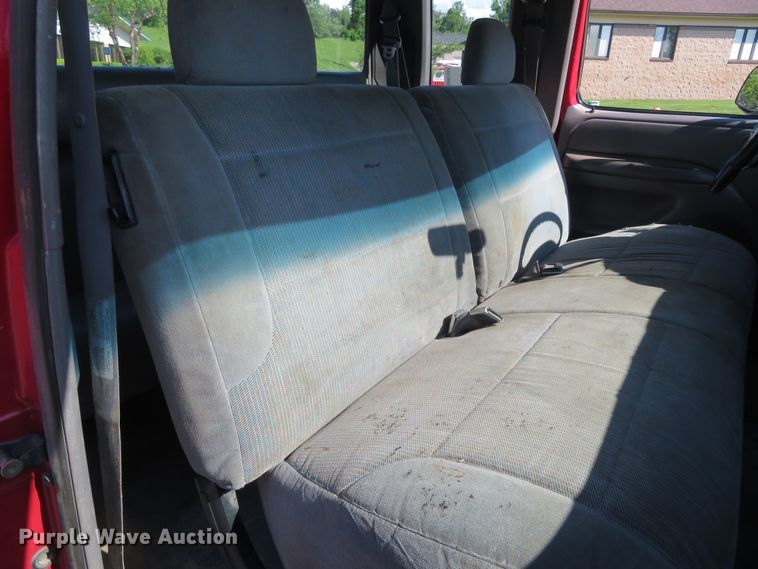 image for item DM7381 1996 Ford F250  SuperCab pickup truck