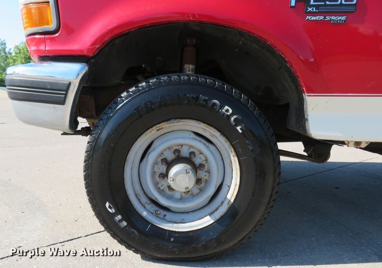 image for item DM7381 1996 Ford F250  SuperCab pickup truck