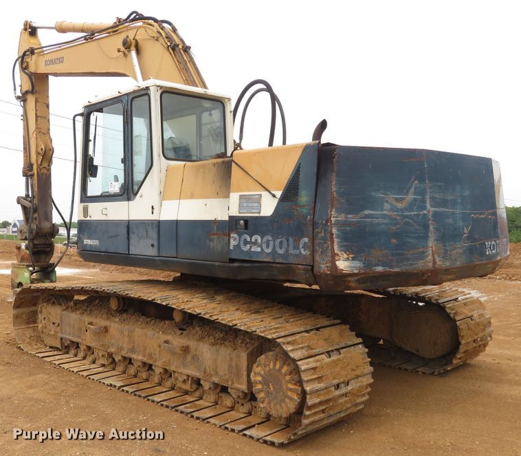 image for item DM7382 1993 Komatsu PC200LC-5L  excavator