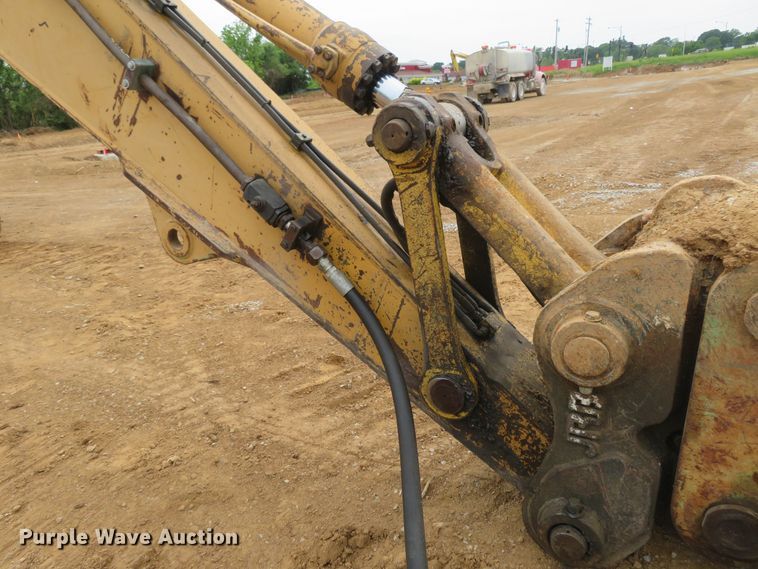 image for item DM7382 1993 Komatsu PC200LC-5L  excavator