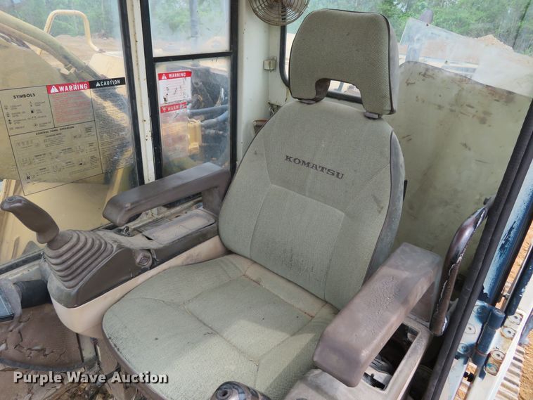 image for item DM7382 1993 Komatsu PC200LC-5L  excavator