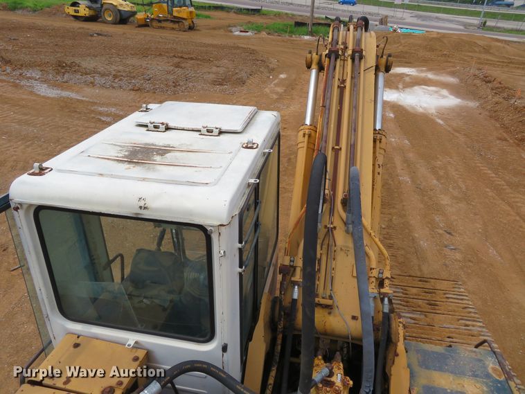 image for item DM7382 1993 Komatsu PC200LC-5L  excavator