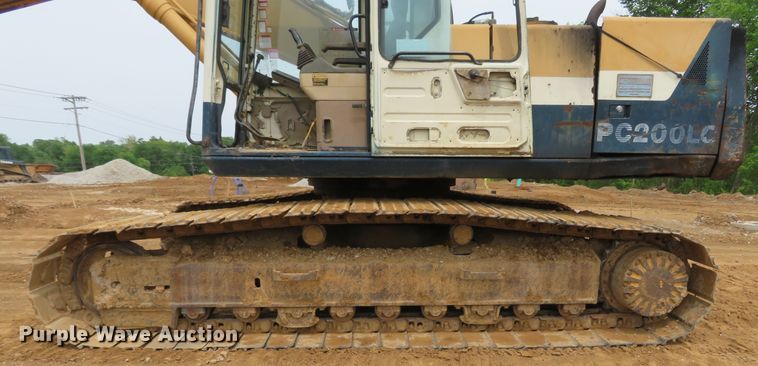 image for item DM7382 1993 Komatsu PC200LC-5L  excavator
