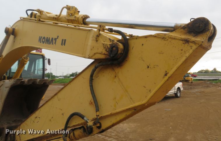 image for item DM7383 1999 Komatsu PC300LC-6LE  excavator