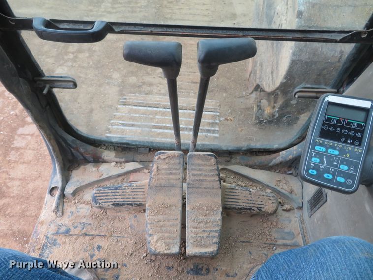 image for item DM7383 1999 Komatsu PC300LC-6LE  excavator