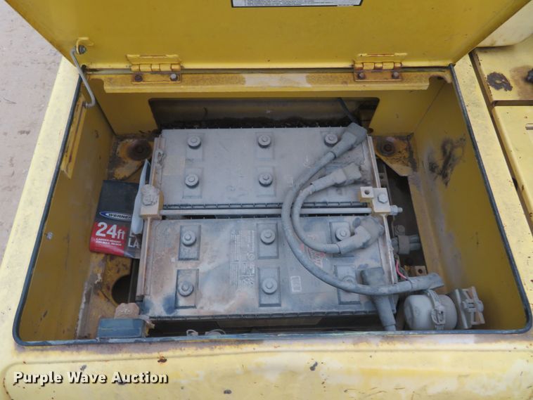image for item DM7383 1999 Komatsu PC300LC-6LE  excavator