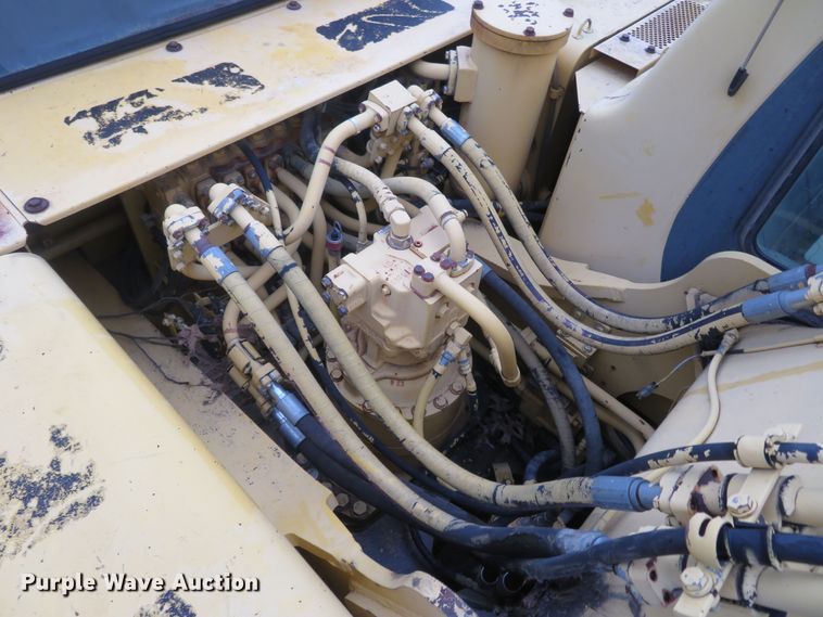 image for item DM7383 1999 Komatsu PC300LC-6LE  excavator