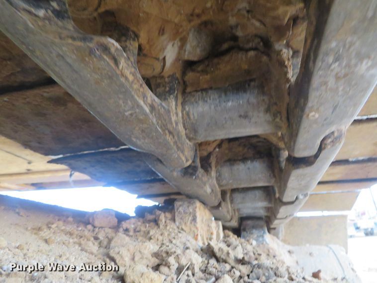 image for item DM7383 1999 Komatsu PC300LC-6LE  excavator