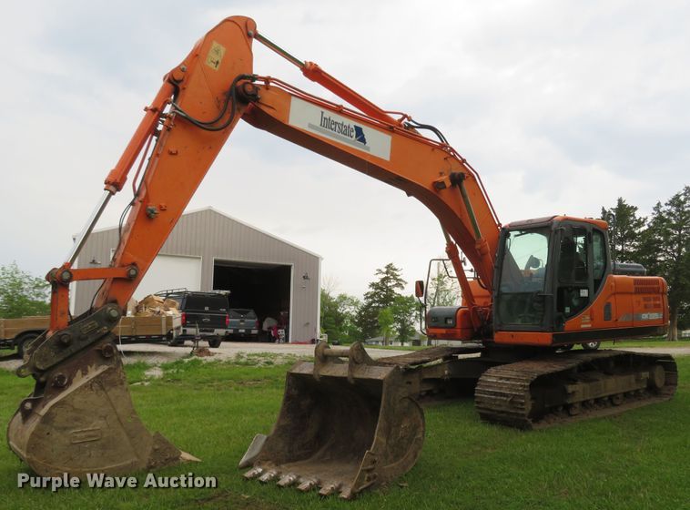 image for item DM7385 2014 Doosan DX225LC-3  excavator