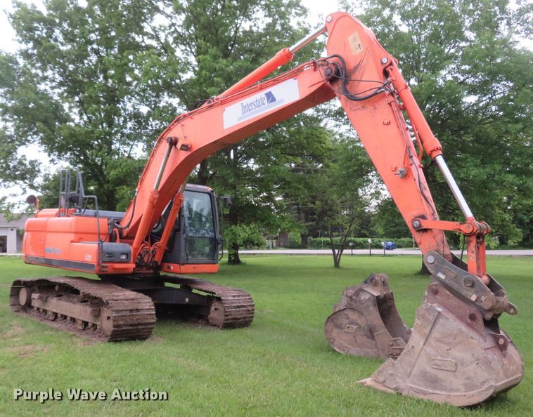 image for item DM7385 2014 Doosan DX225LC-3  excavator