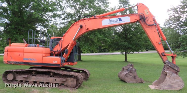 image for item DM7385 2014 Doosan DX225LC-3  excavator