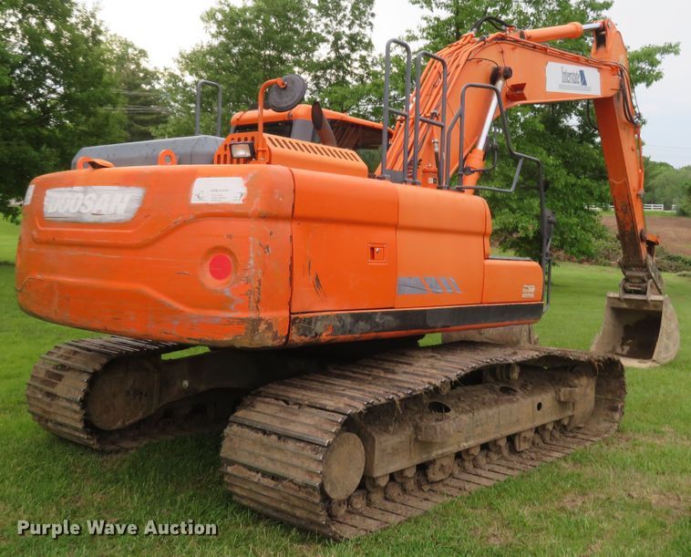 image for item DM7385 2014 Doosan DX225LC-3  excavator