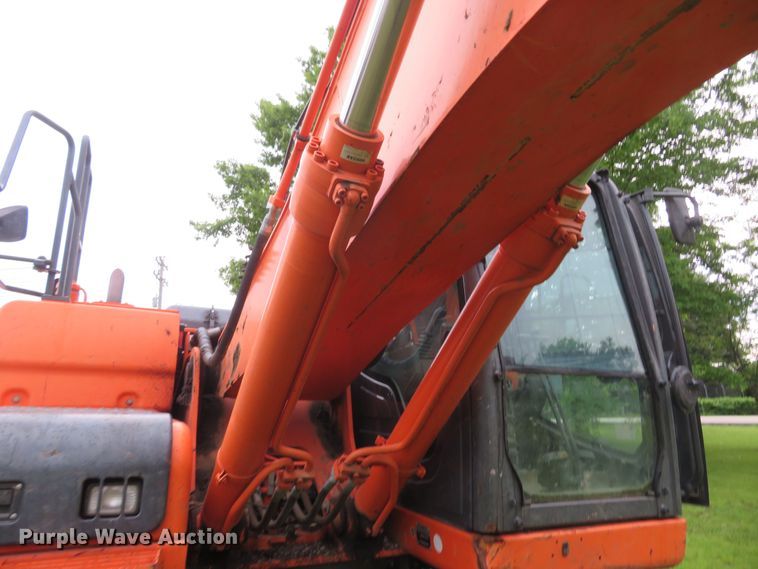 image for item DM7385 2014 Doosan DX225LC-3  excavator