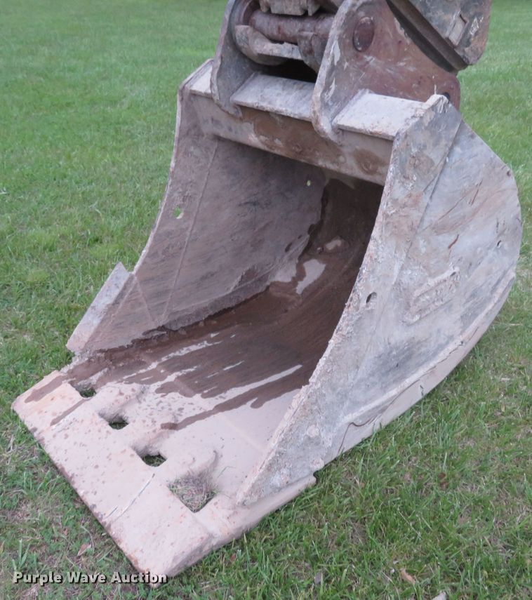 image for item DM7385 2014 Doosan DX225LC-3  excavator