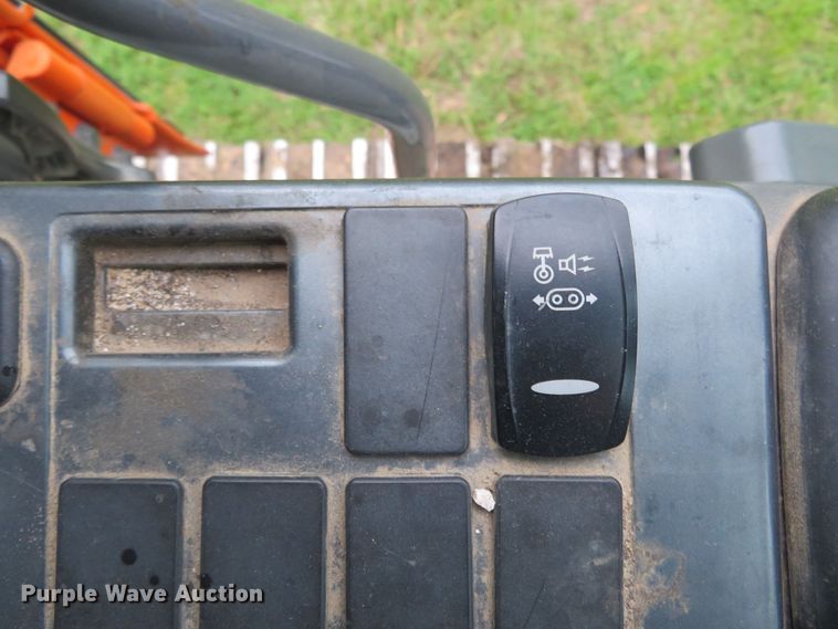 image for item DM7385 2014 Doosan DX225LC-3  excavator