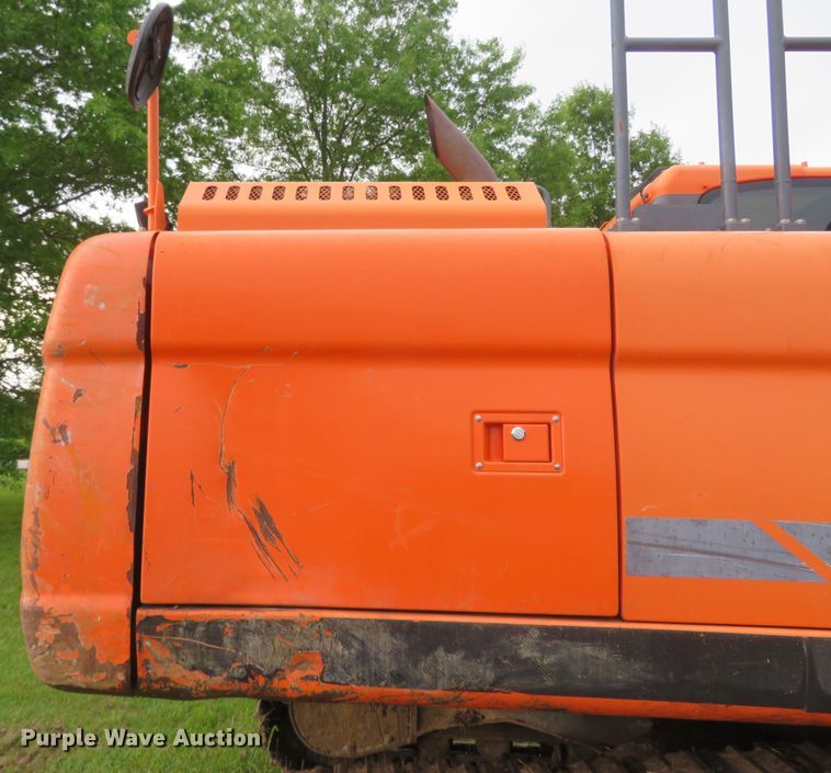 image for item DM7385 2014 Doosan DX225LC-3  excavator