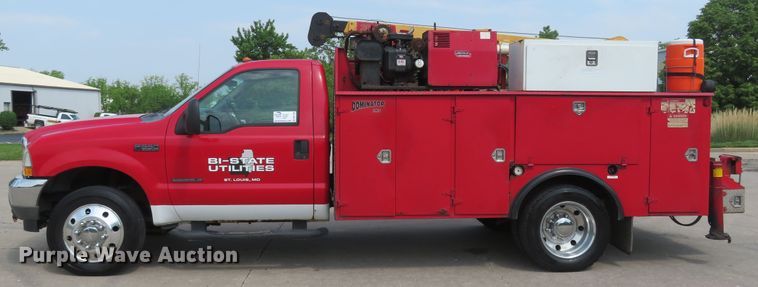 image for item DM7386 2002 Ford F550 Super Duty  utility / service truck