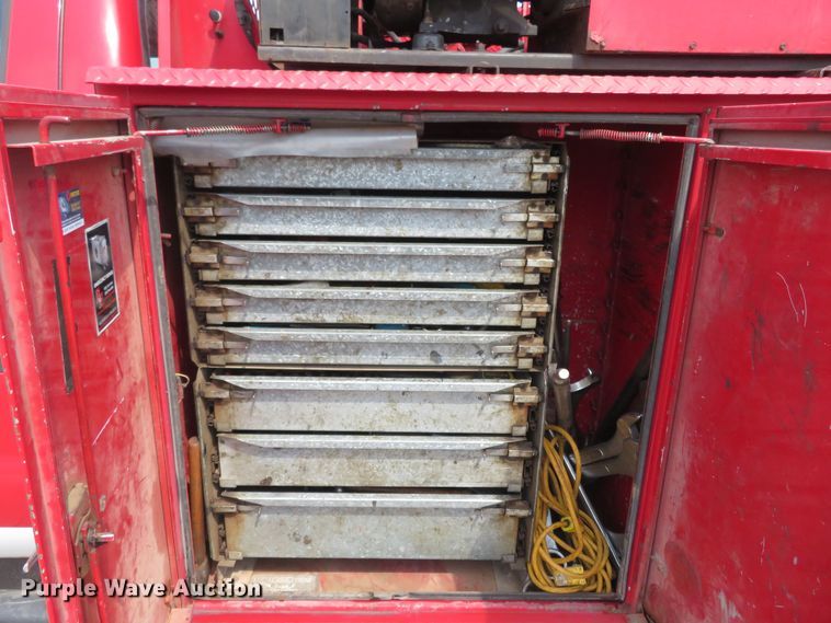 image for item DM7386 2002 Ford F550 Super Duty  utility / service truck