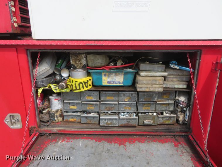 image for item DM7386 2002 Ford F550 Super Duty  utility / service truck