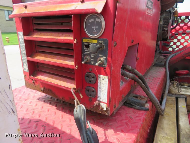 image for item DM7386 2002 Ford F550 Super Duty  utility / service truck